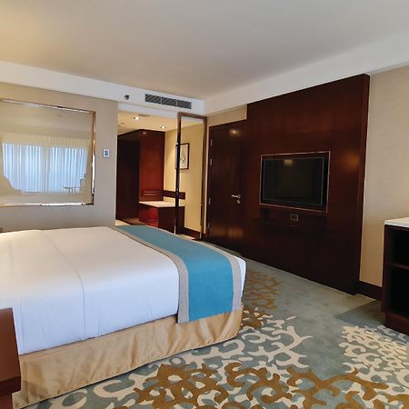 Holiday Inn Dhaka City Centre By Ihg Εξωτερικό φωτογραφία