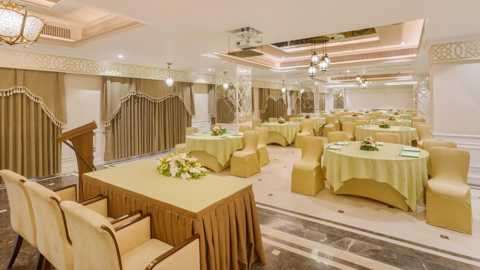 Holiday Inn Dhaka City Centre By Ihg Εξωτερικό φωτογραφία